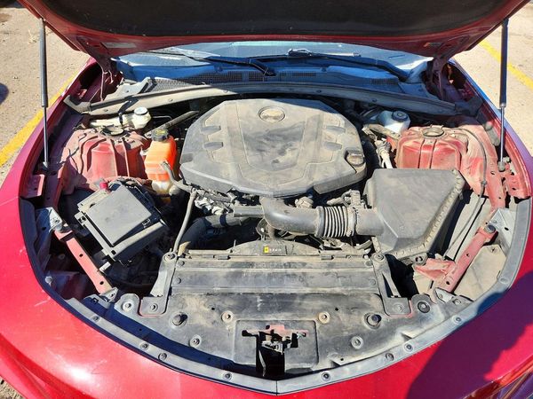 2016 CHEVROLET CAMARO 1LT — Engine bay