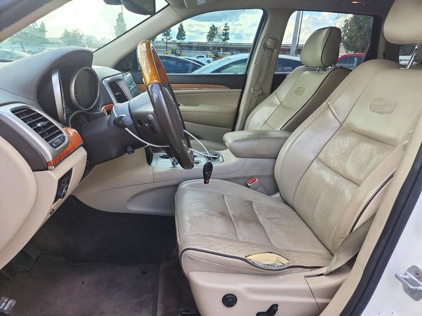 2012 JEEP CHEROKEE Overland — DENT