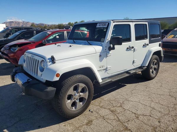 2018 JEEP WRANGLER UNLIMITED Unlimited Sahara — Front 3/4