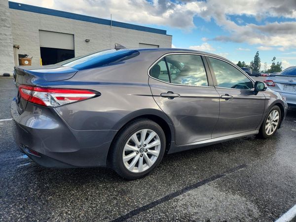 2020 TOYOTA CAMRY LE — PSRA