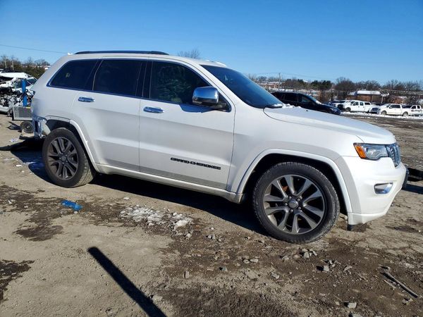 2017 JEEP GRAND CHEROKEE Overland