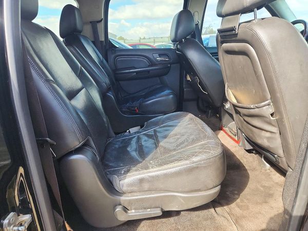 2014 CADILLAC ESCALADE ESV Luxury — PSRS