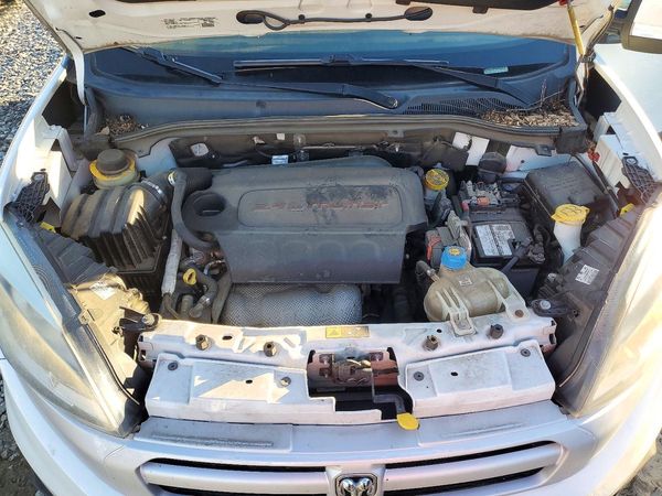 2017 RAM PROMASTER CITY — Engine bay