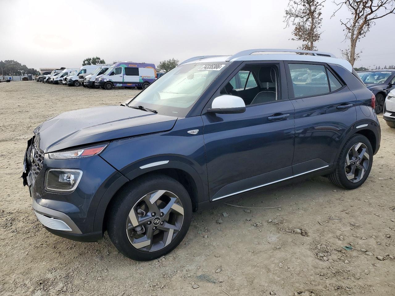 2022 HYUNDAI VENUE SEL & Limited — Front 3/4