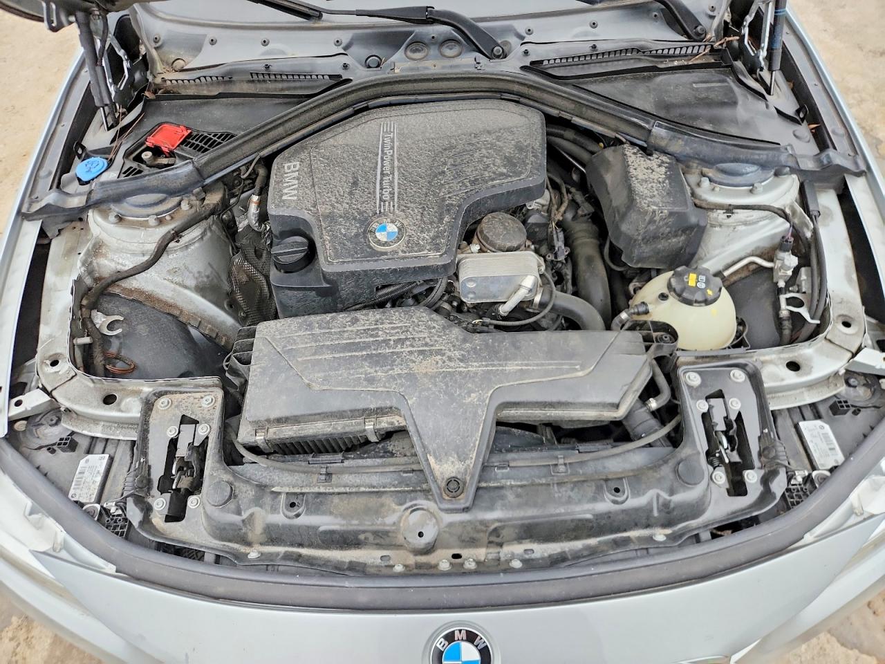 2018 BMW 320