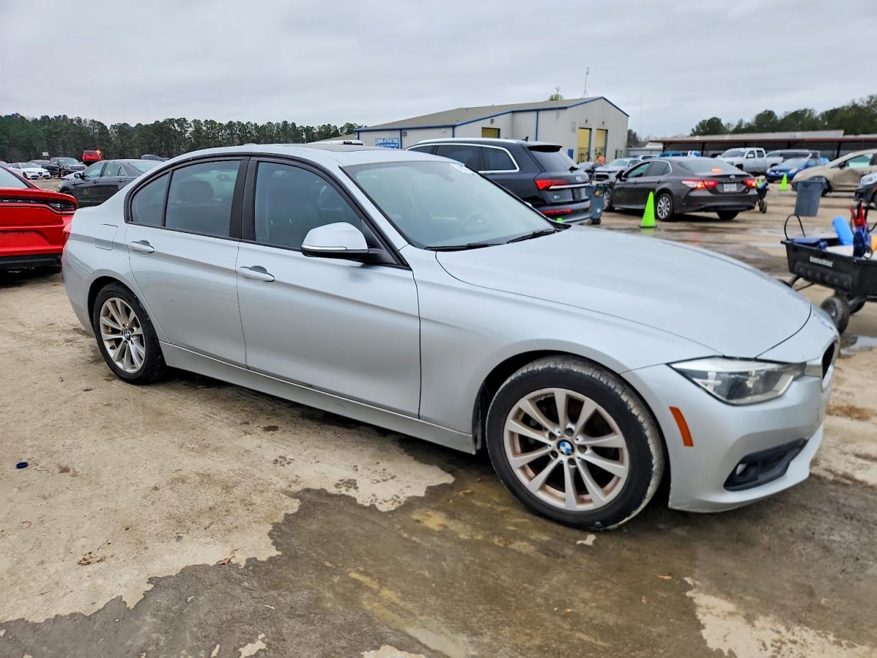 2018 BMW 320