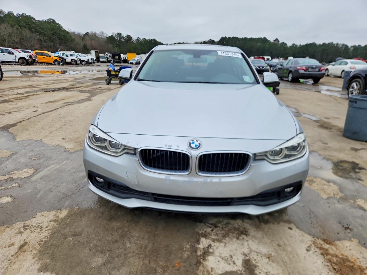 2018 BMW 320