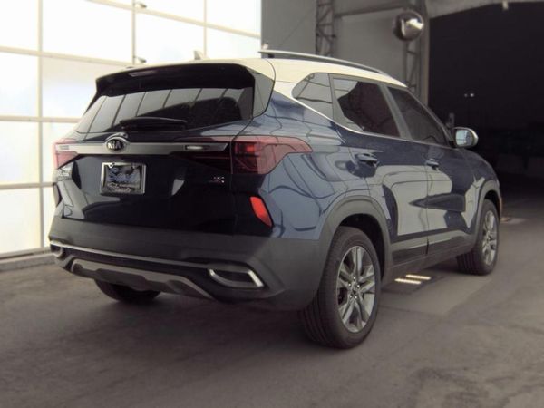 2021 KIA SELTOS S