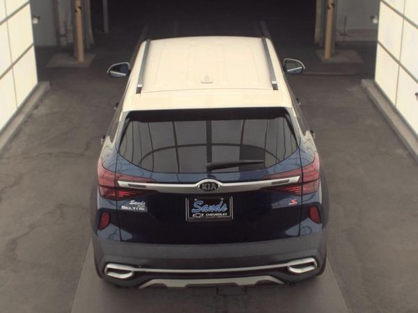 2021 KIA SELTOS S