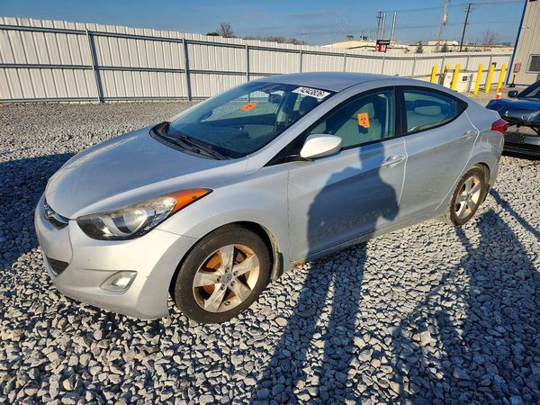 2012 HYUNDAI ELANTRA — DSFA — Front 3/4