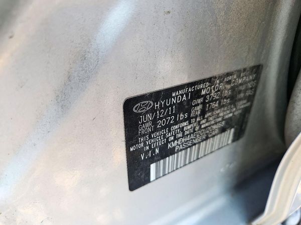 2012 HYUNDAI ELANTRA GLS(Middle grade) — VINS