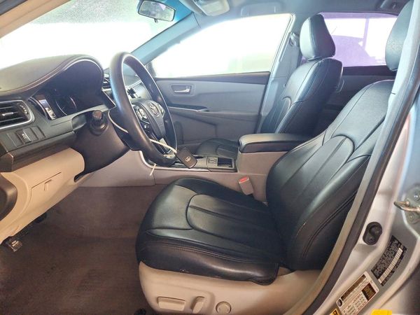 2017 TOYOTA CAMRY SOLA LE/SE/XLE Hybrid — DENT