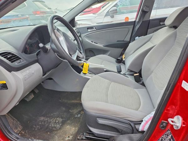 2015 HYUNDAI ACCENT GL(Middle-low)