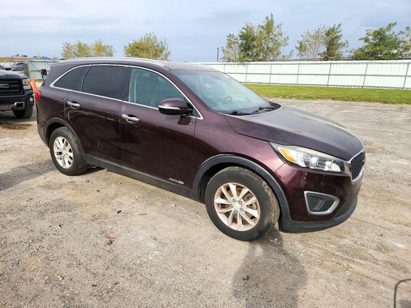 2016 KIA SORENTO L / LX — Passenger 3/4