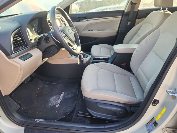 2017 HYUNDAI ELANTRA — DENT