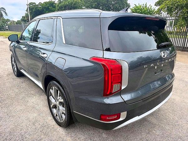 2021 HYUNDAI PALISADE SEL w/ Premium Pkg