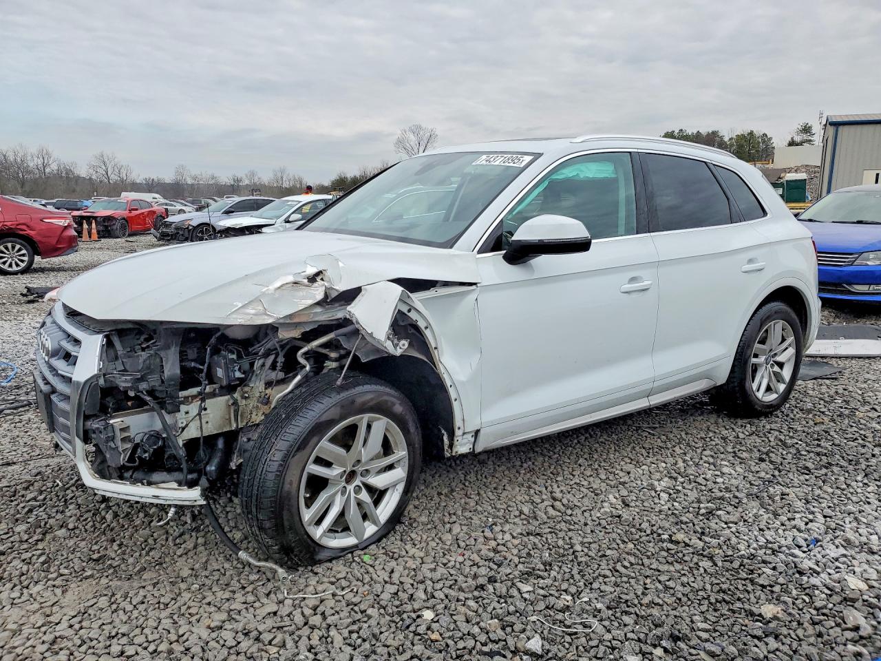 2020 AUDI Q5 quattro Premium