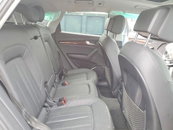 2020 AUDI Q5 quattro Premium