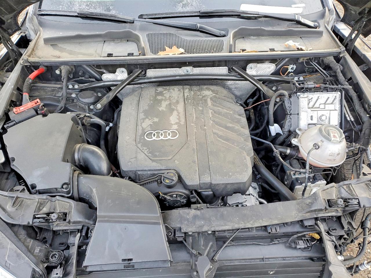 2023 AUDI Q5 S Line quattro Premium