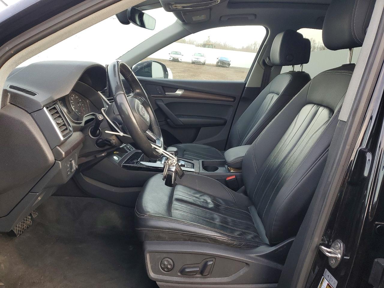 2023 AUDI Q5 S Line quattro Premium