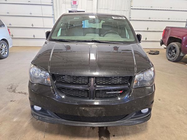 2016 DODGE GRAND CARAVAN R/T — DIRF