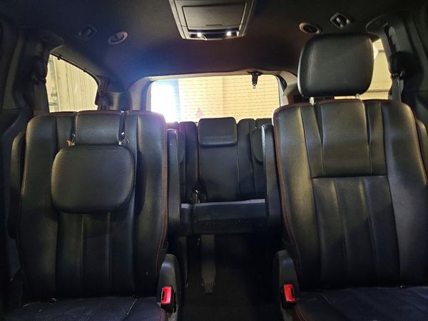 2016 DODGE GRAND CARAVAN R/T — SUVN