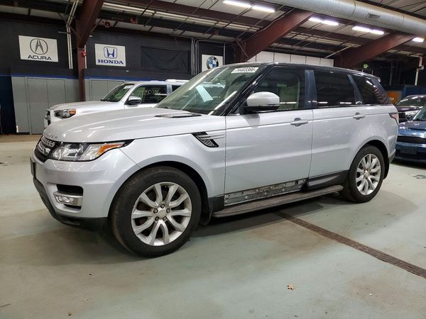 2015 LAND ROVER RANGEROVER HSE — Front 3/4