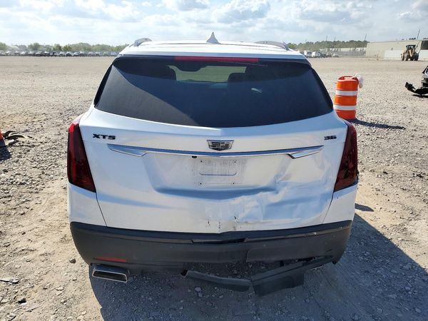 2019 CADILLAC XT5 Luxury — DIRR