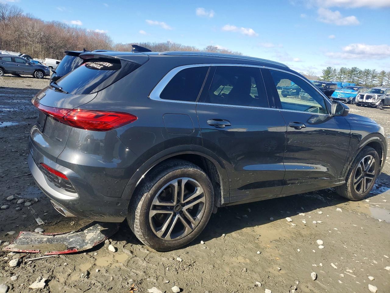 2025 AUDI Q5 quattro Prestige