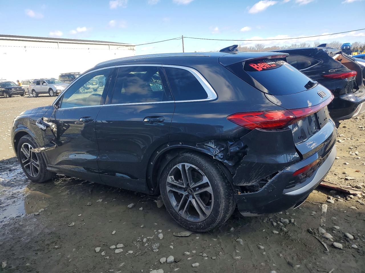 2025 AUDI Q5 quattro Prestige