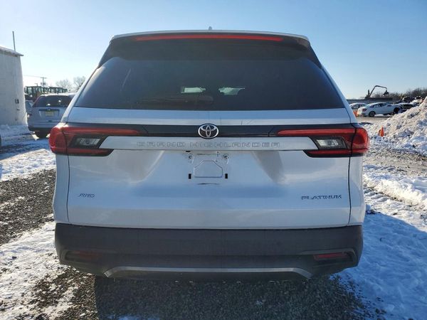 2024 TOYOTA GRAND HIGHLANDER
