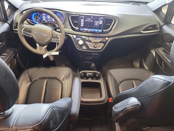 2025 CHRYSLER PACIFICA Select — CKPT