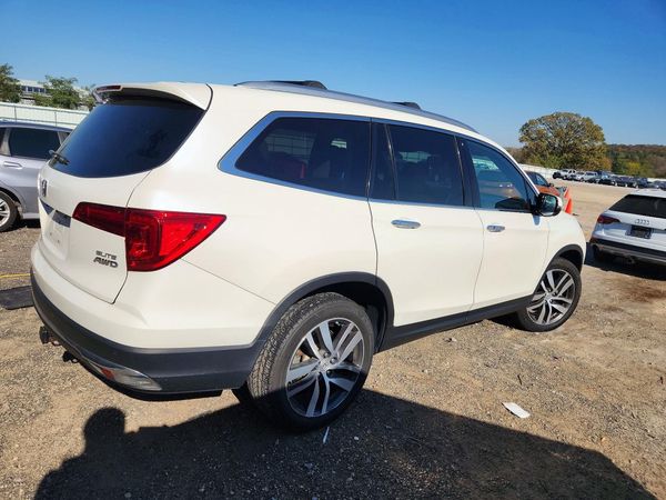 2018 HONDA PILOT Elite — PSRA