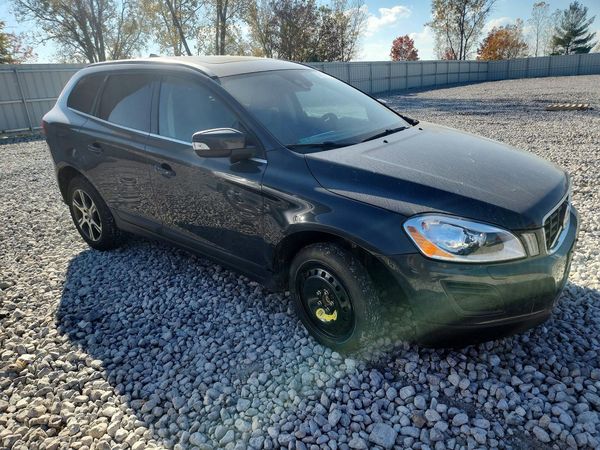 2012 VOLVO XC60 — Passenger 3/4