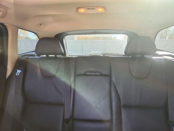 2012 VOLVO XC60 — SUVN
