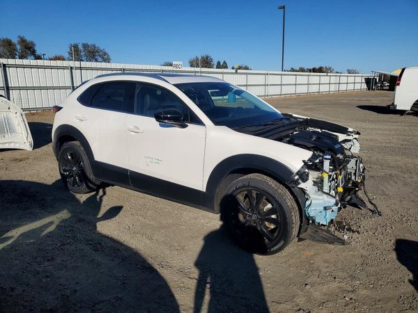 2021 MAZDA CX-30 Premium Plus Package — Passenger 3/4