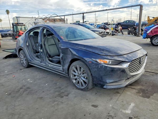 2021 MAZDA 3