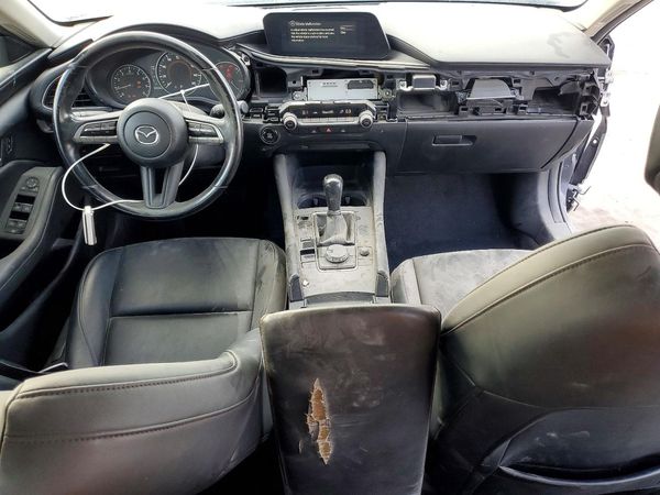 2021 MAZDA 3