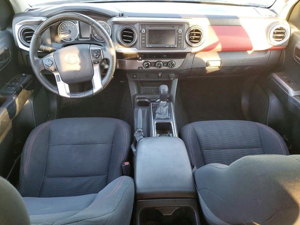 2016 TOYOTA TACOMA