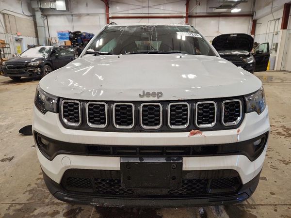 2025 JEEP COMPASS North, Latitude