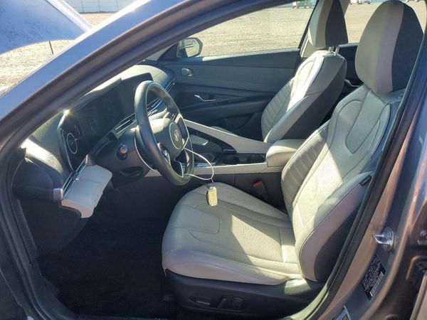 2024 HYUNDAI ELANTRA Limited — DENT