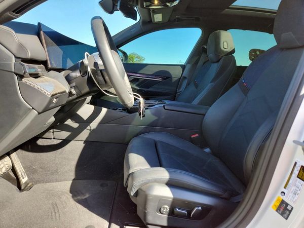2025 BMW I5