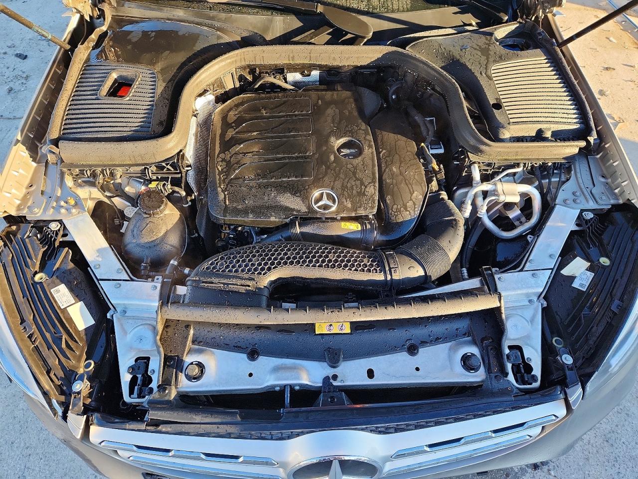 2020 MERCEDES-BENZ GLC GLC300