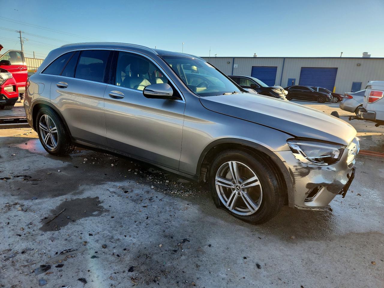 2020 MERCEDES-BENZ GLC GLC300