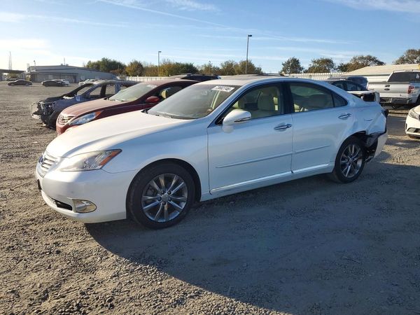 2012 LEXUS ES 350 — Front 3/4