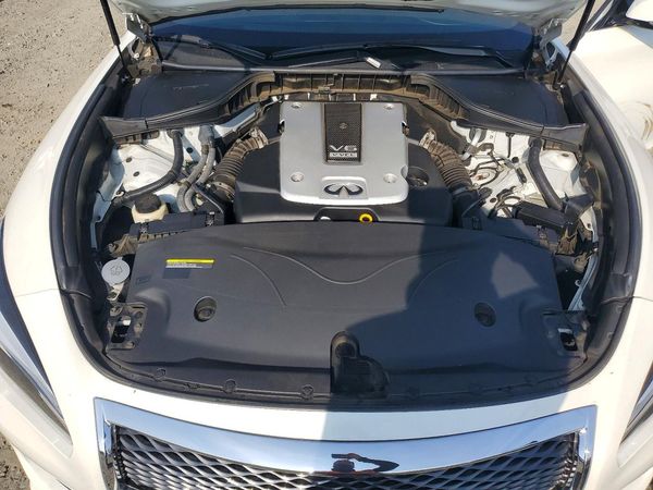 2017 INFINITI Q70