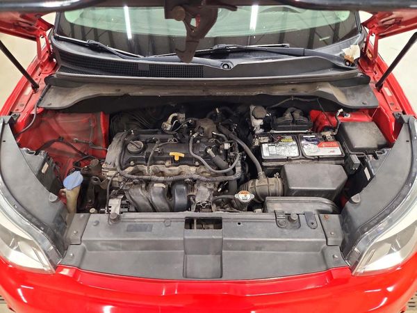 2018 KIA SOUL Plus — Engine bay