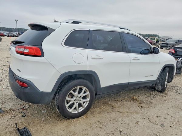 2017 JEEP CHEROKEE LATITUDE FWD