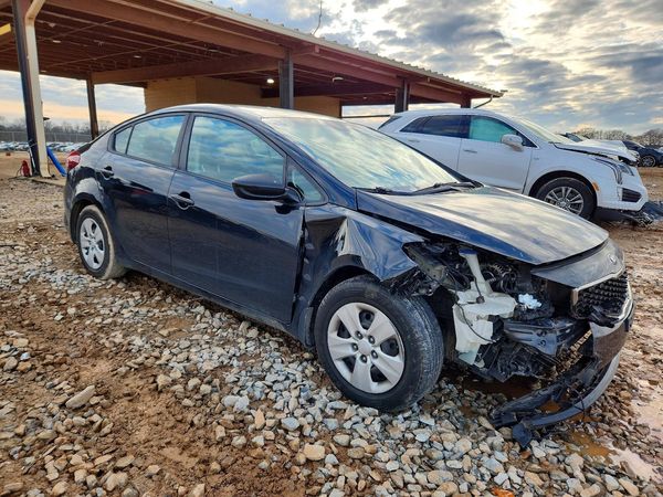 2017 KIA FORTE