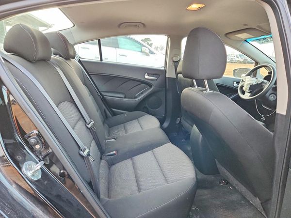 2017 KIA FORTE